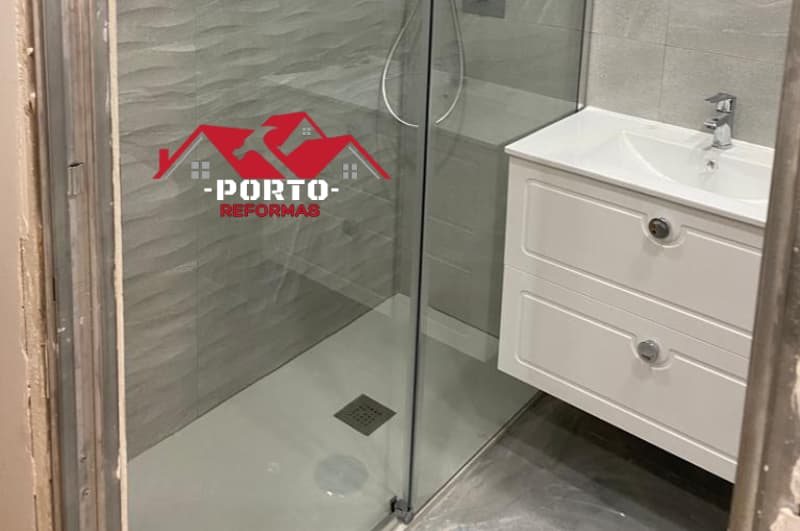 Reforma de baño realizada por Porto Reformas